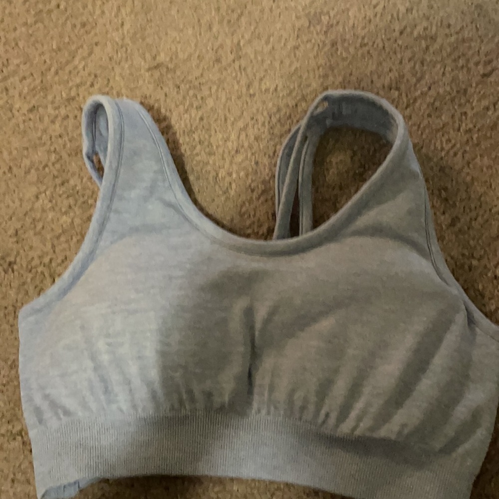Yogalicious small strapy sports bra​​​​​​​​